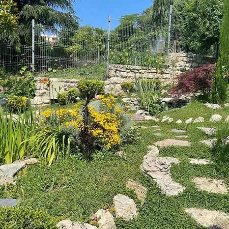 Apartament рак Warna